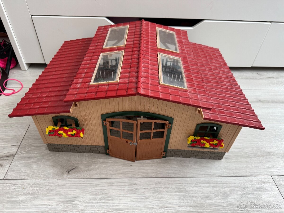 Stáj pro koně Schleich