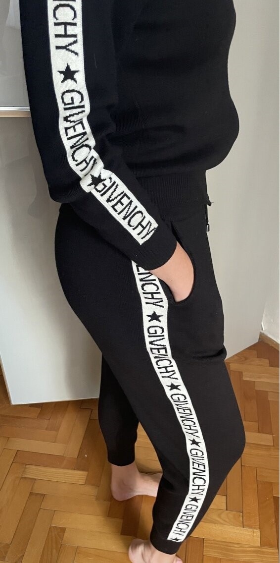 Givenchy damsky komplet