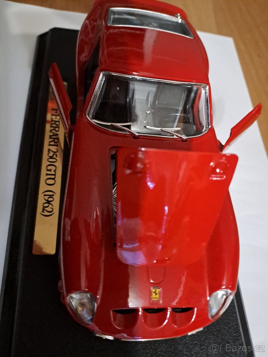 Model Ferrari
