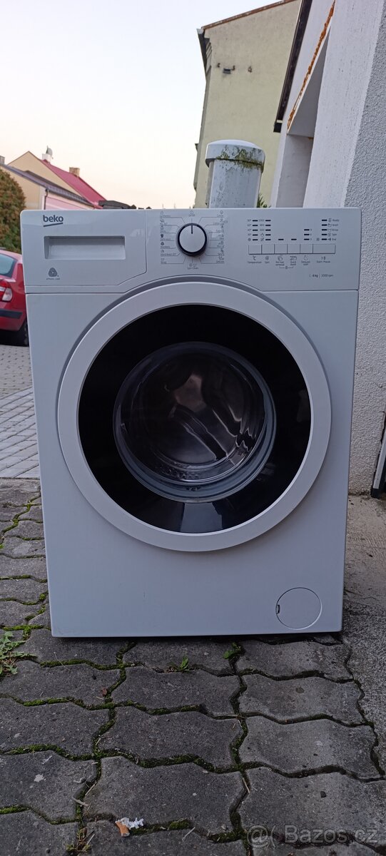 Pračka Beko WRE 6531 B0 6kg 1550 W