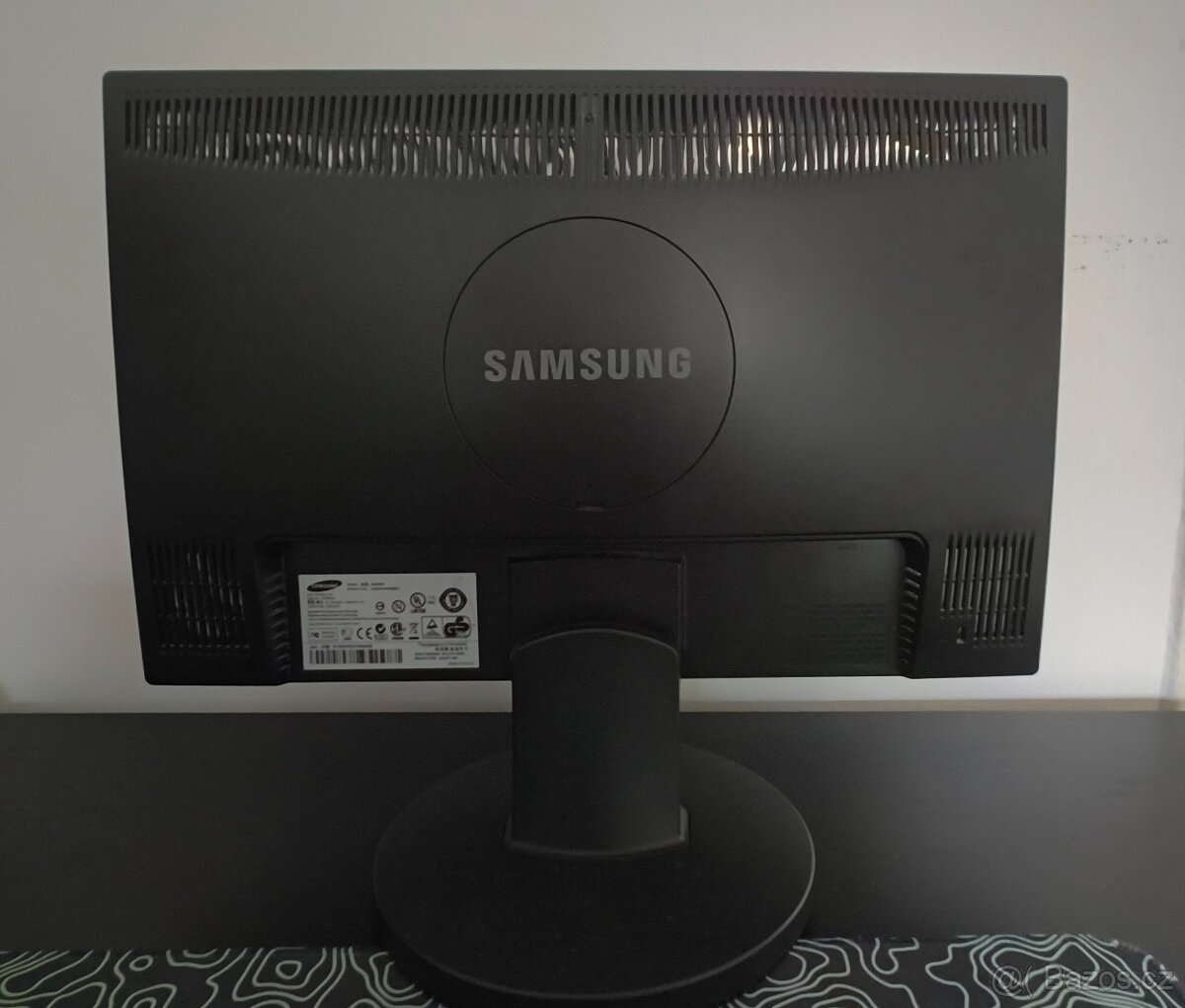 Monitor - Samsung SyncMaster 2043NW