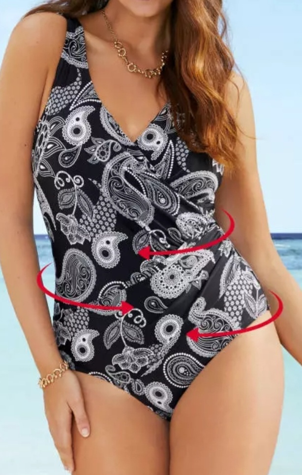 Černobílé plavky v.38