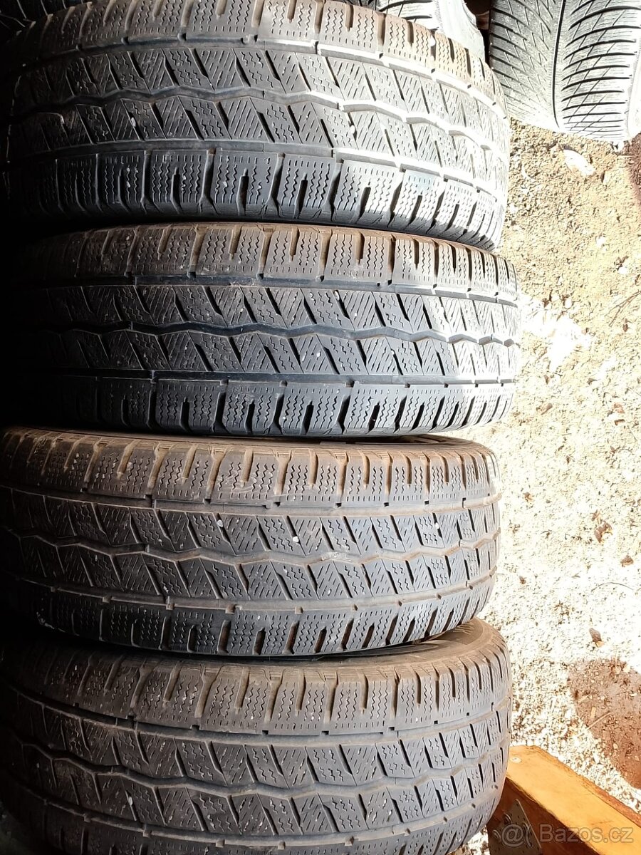 215/65/16c 106/104t Hankook - zimní pneu 4ks dodávkové
