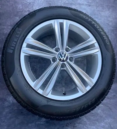 Originální Alu kola VW Tiguan 235/55R18 90%stav