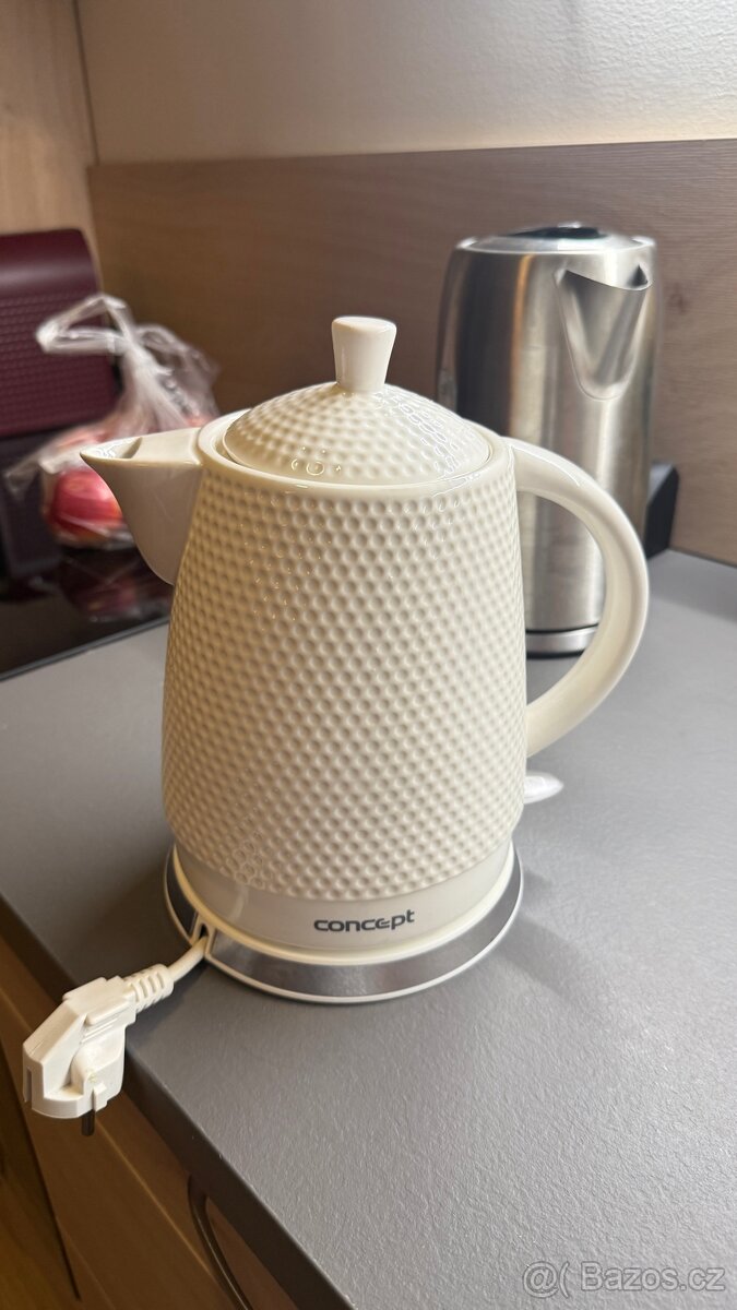 Keramická rychlovarná konvice Sencor RK 0040