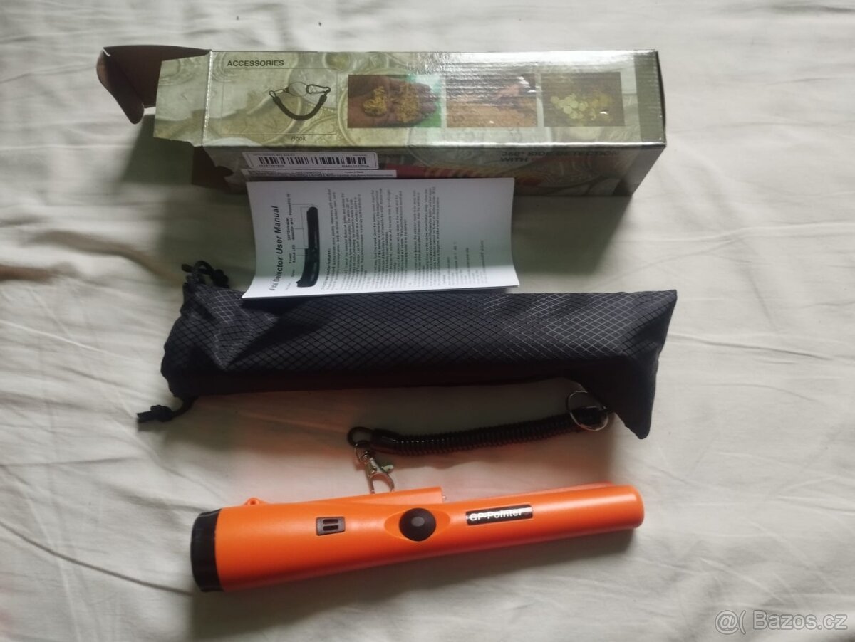 Dohledávačka / Detektor kovů