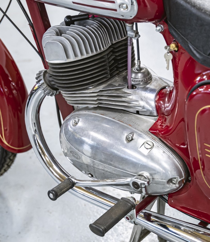 Jawa 350 typ 361 sport, road king - koupím kompletní motor