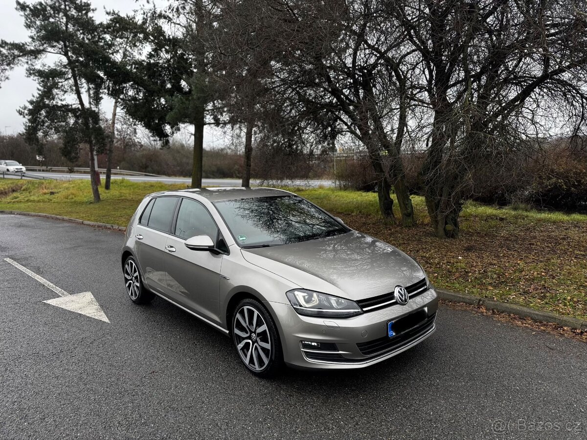 Volkswagen Golf 1.4 TSI 92kw, Edice 40 let, Výbava