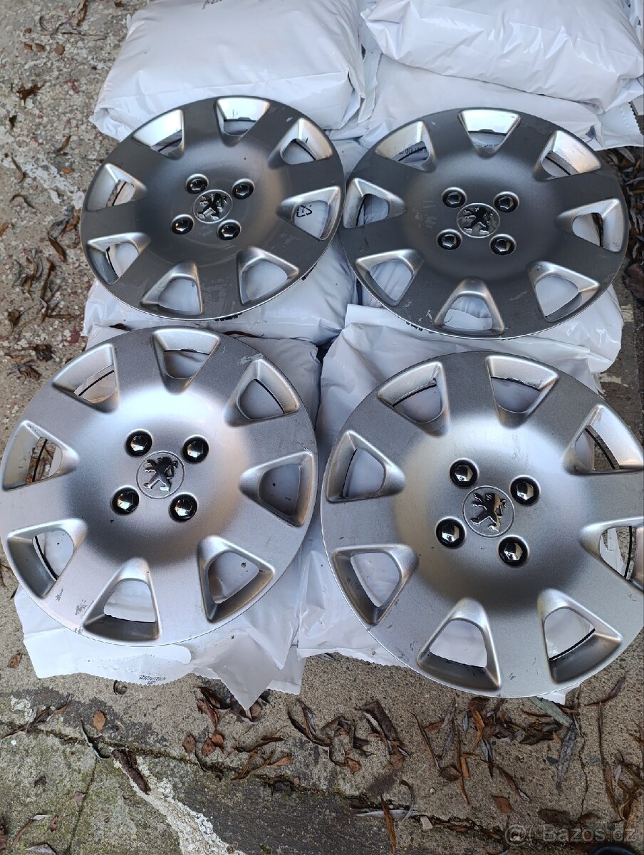 Poklice Peugeot 15 ".