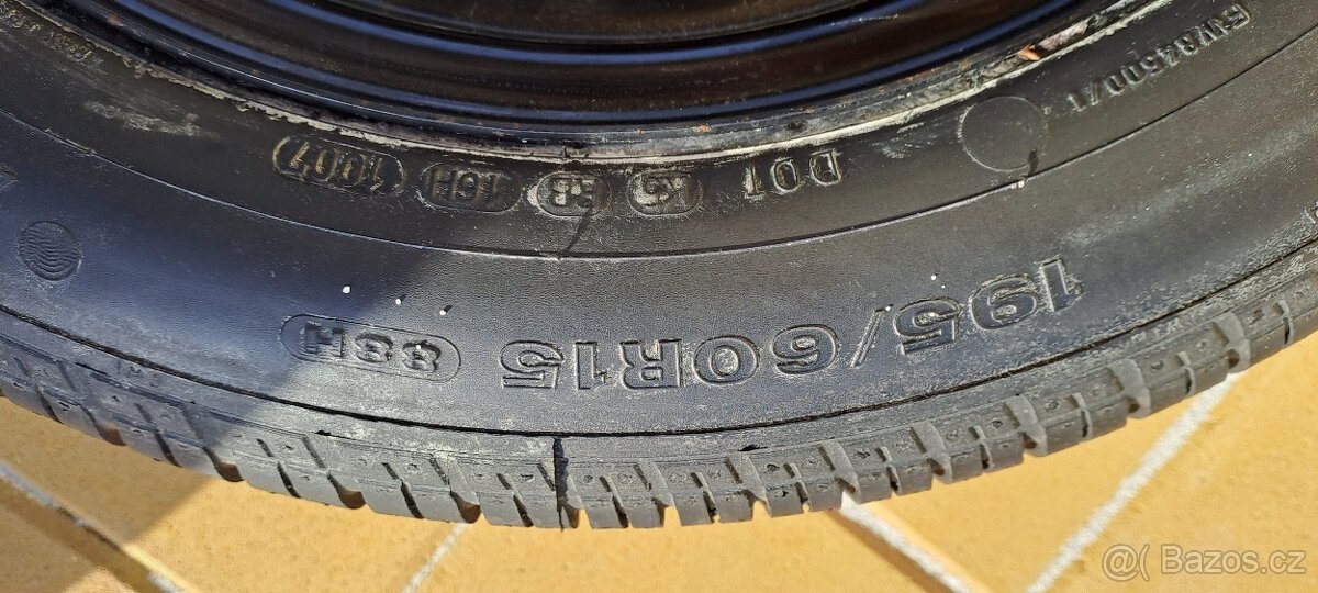 Pneu + plechy 195/60 R15 H88 opel astra + rezerva