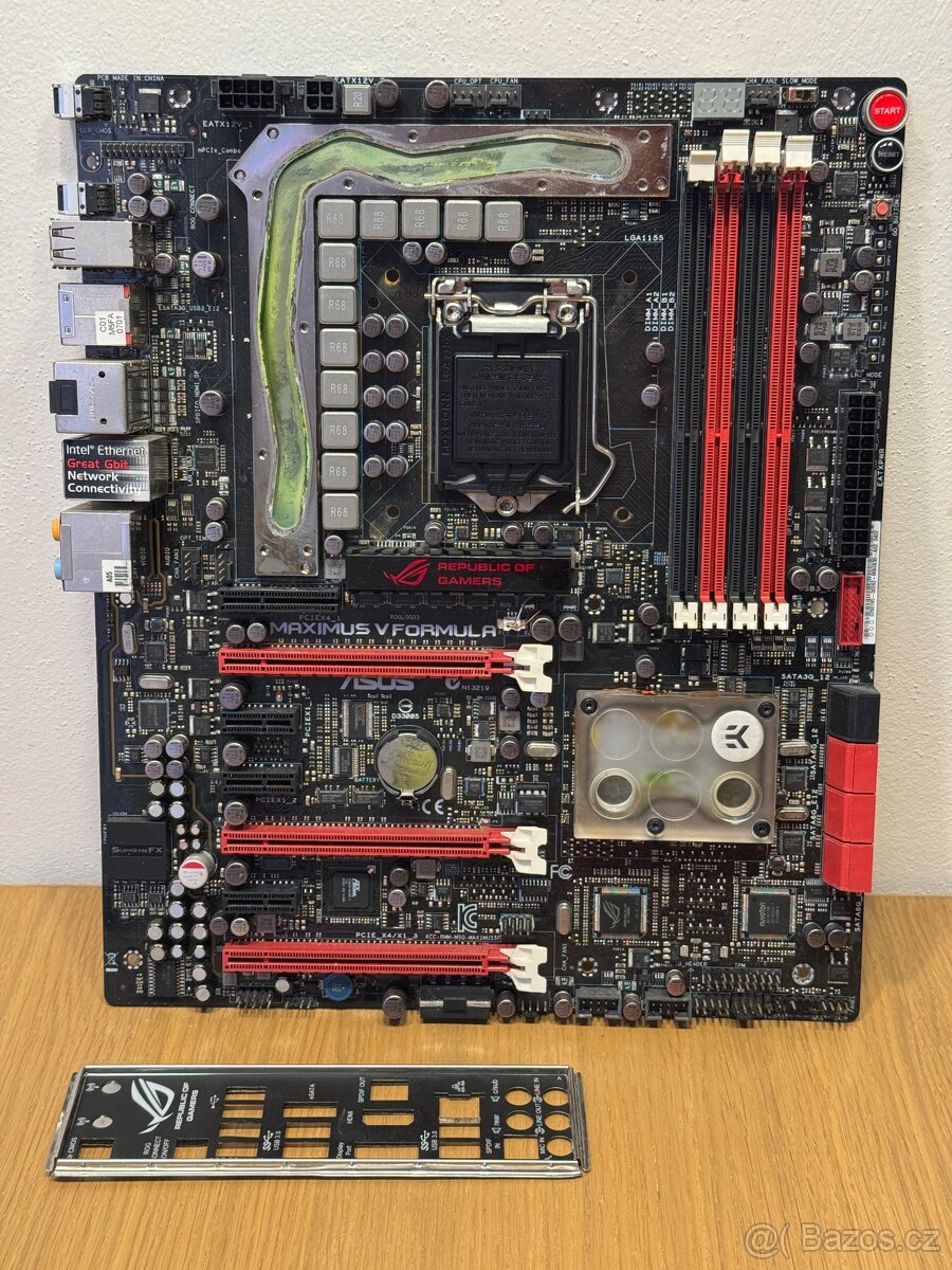 ASUS MAXIMUS V FORMULA - základní deska ATX, Intel Z77