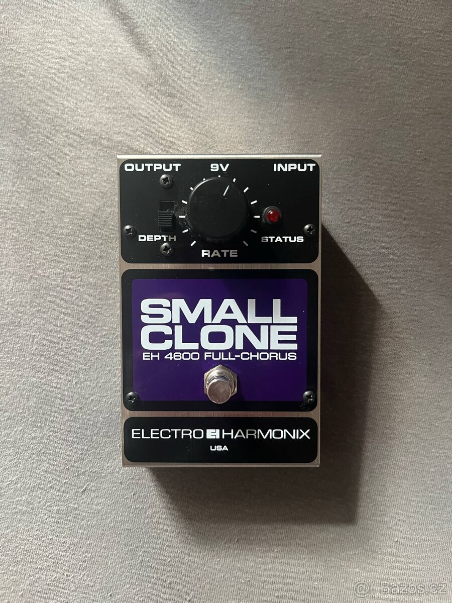 Kytarový efekt Electro Harmonix Small Clone