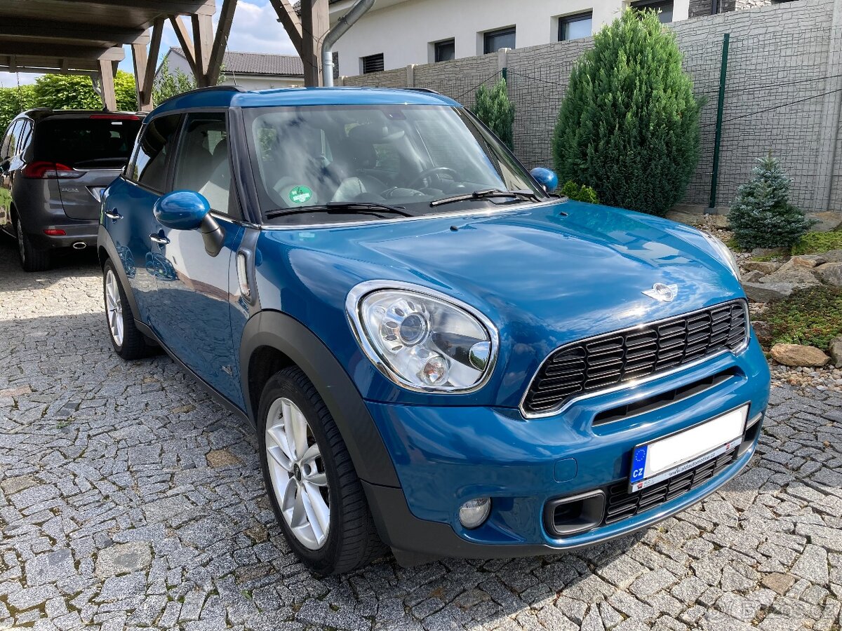 MINI COUNTRYMAN 1.6 135 kW pohon 4x4 BOHATÁ VÝBAVA