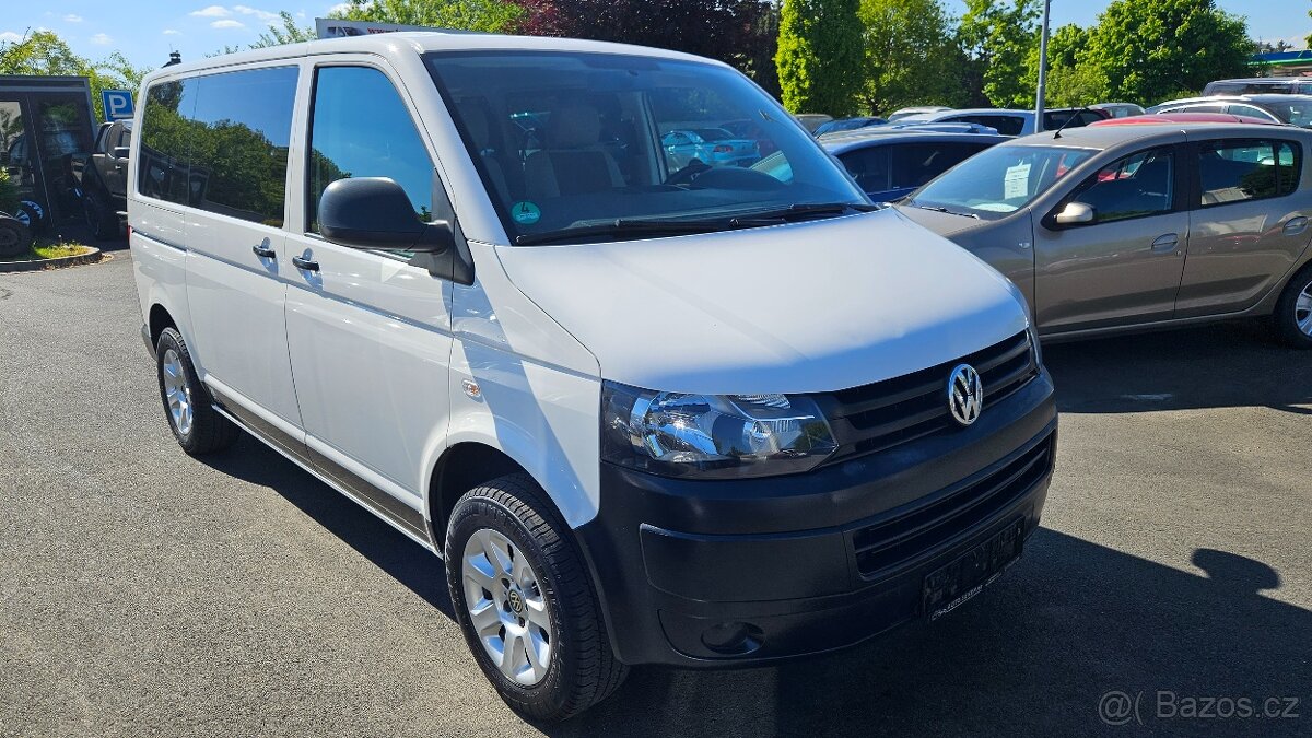Volkswagen Transporter 2,0 TDi 9 míst