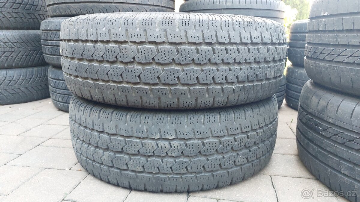 Pneu celoroční, 2ks, rozměr 215/65/16C, 109/107R CONTINENTAL