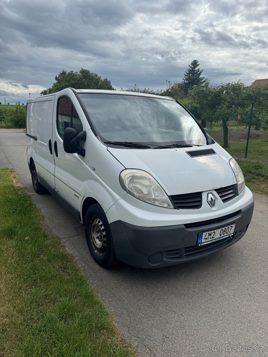 Renault Trafic 2.0 dci, r. 2010