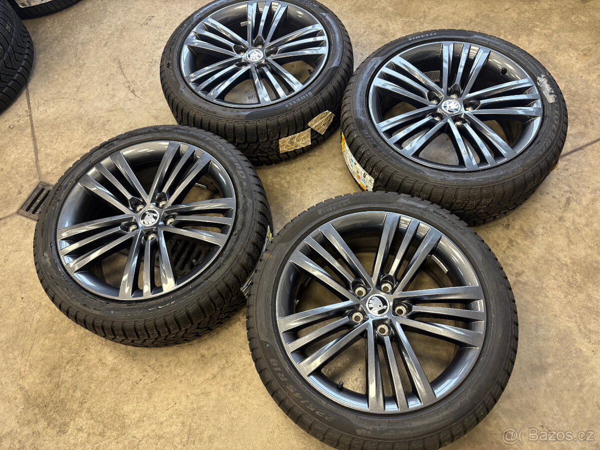 ALU ŠKODA 18´ ORIGINAL TRINITY KOMPLETY