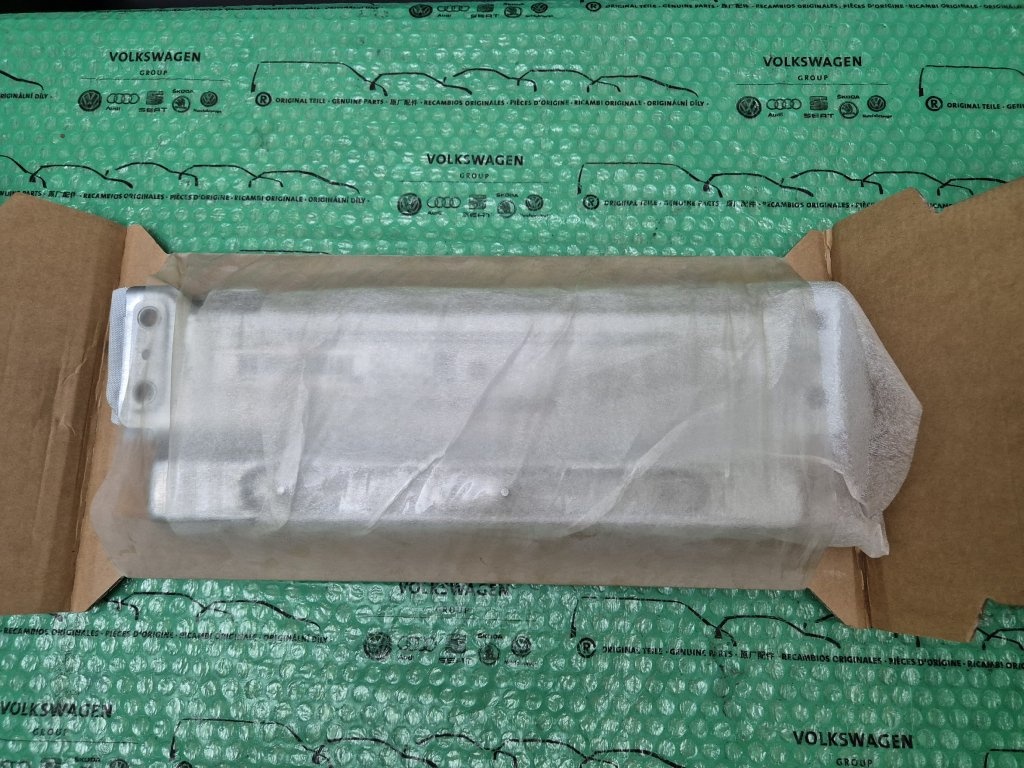 kolenní airbag Škoda Yeti 5L1880841B