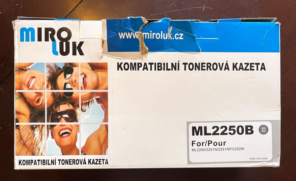 Nový nepoužitý toner ML2250B