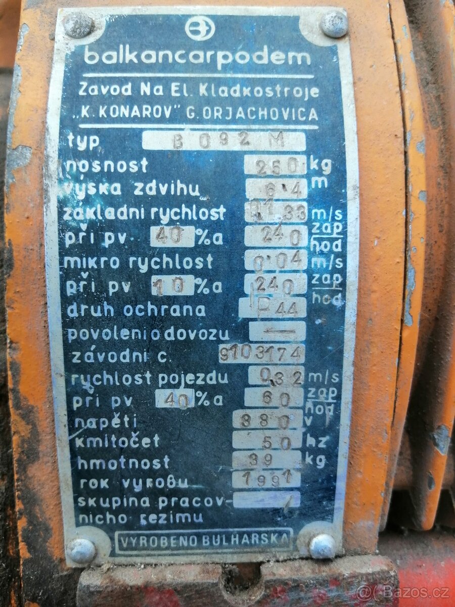 Prodám retezovou kočku, zvedák
