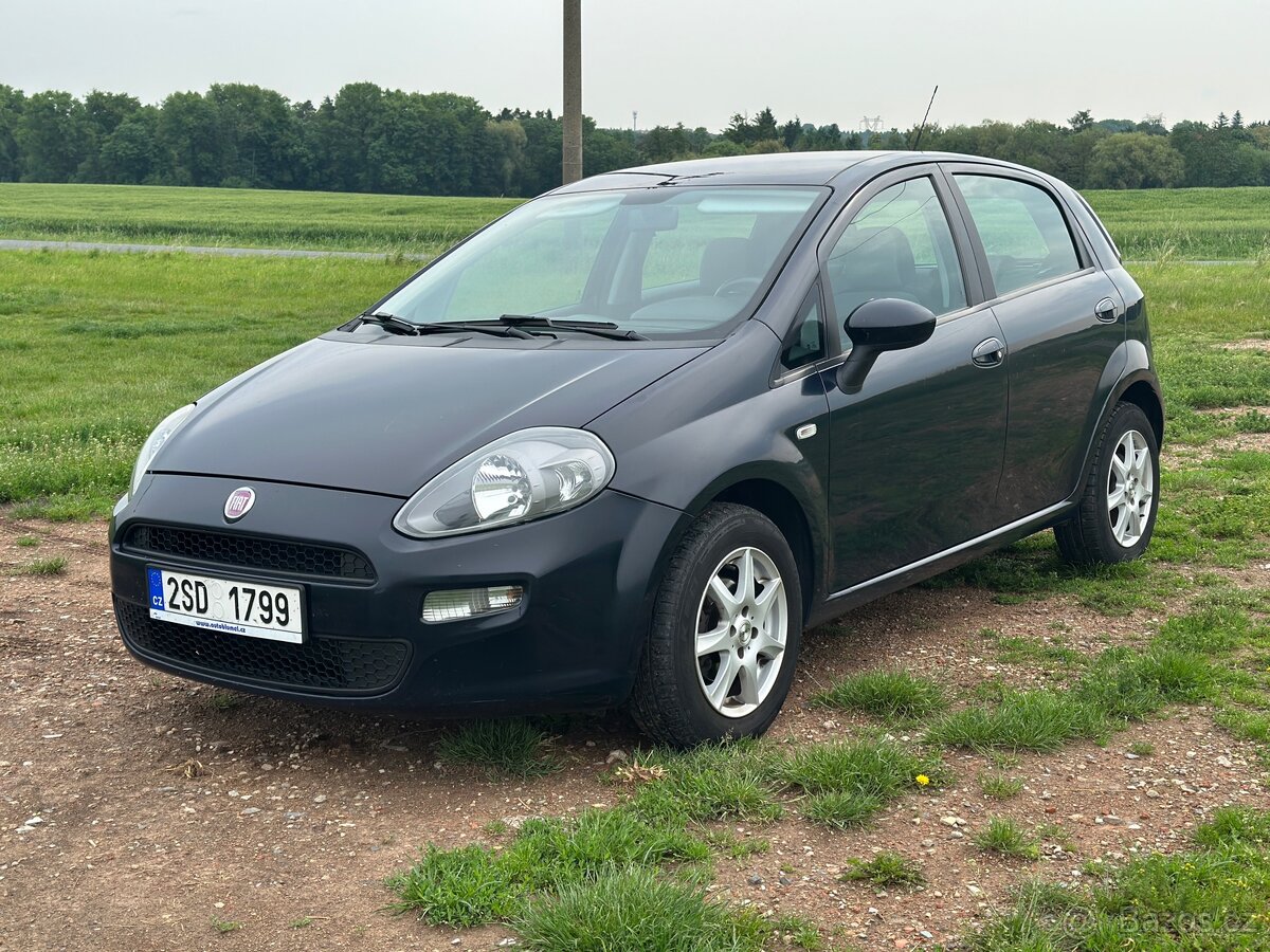 Fiat Punto Evo 1.4 57 kW | 2012 | Klima | Rádio | 5dveř