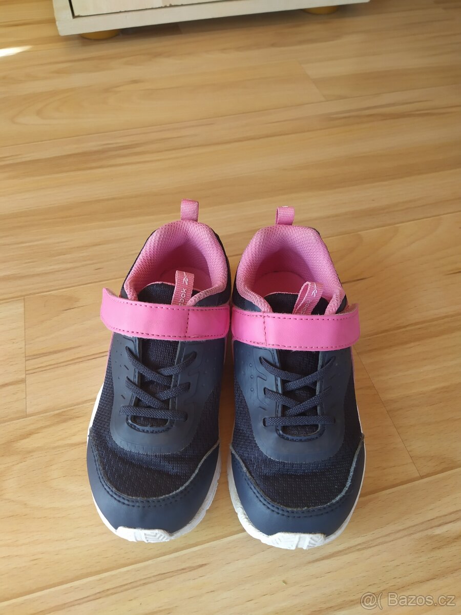 Boty Reebok v.26