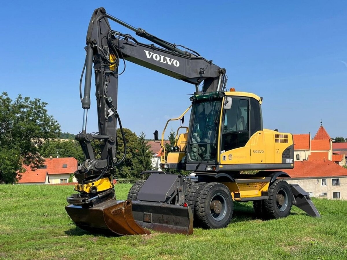 Kolové rypadlo Volvo EW160C