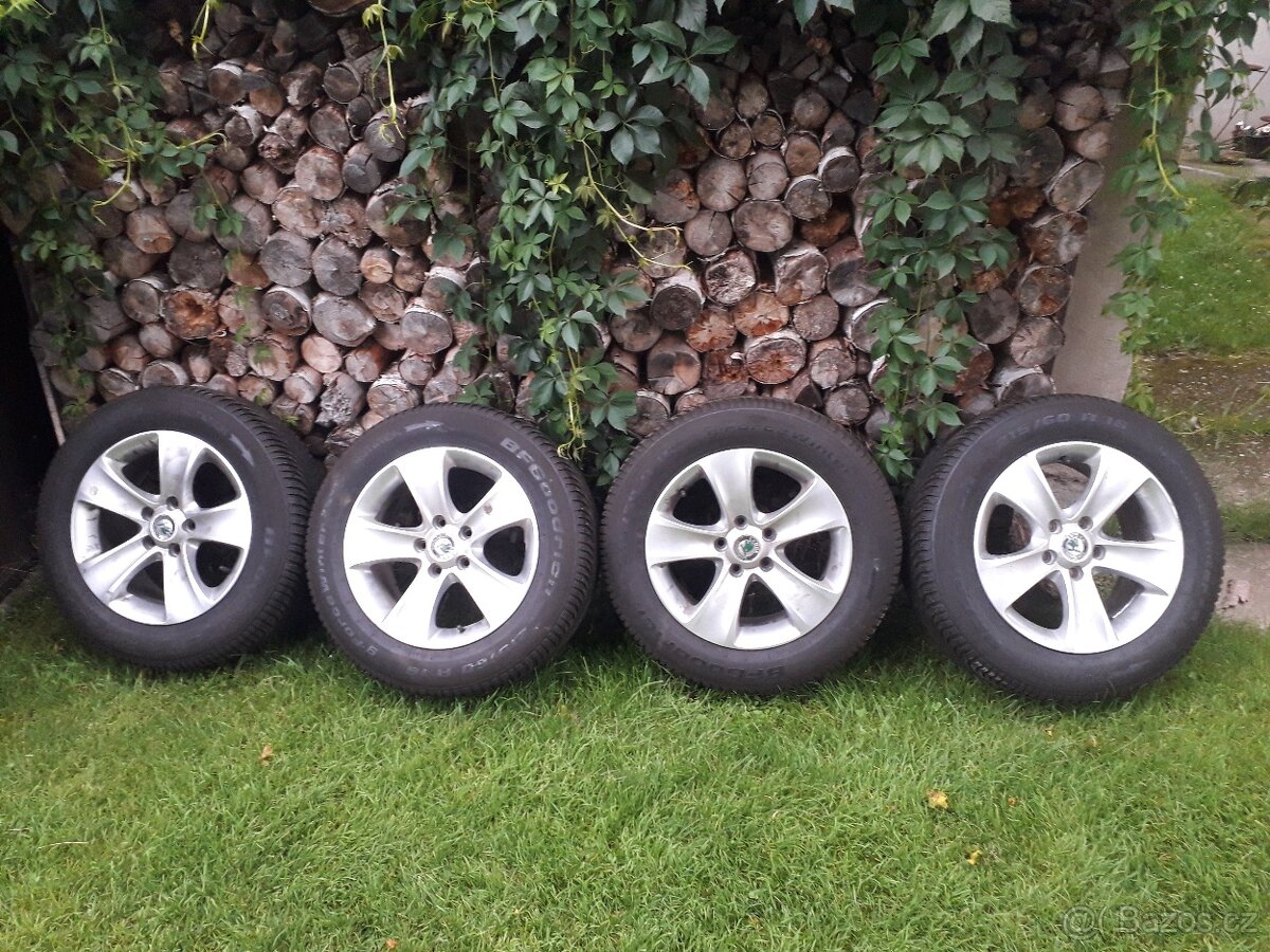 215/60R16 99H + originalni ALU Škoda 7x16 5x112 ET45