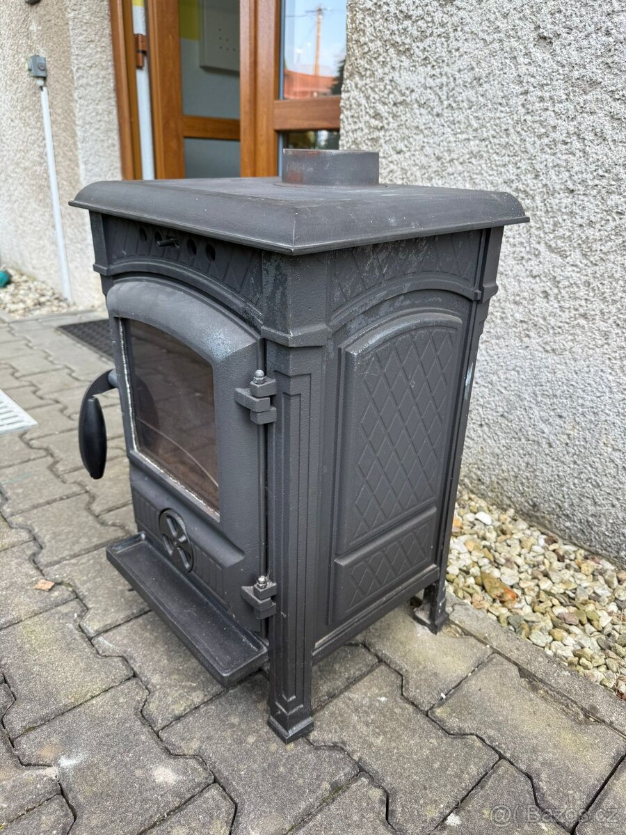 Kamna krbová litinová Castina ECO, 8,5kW