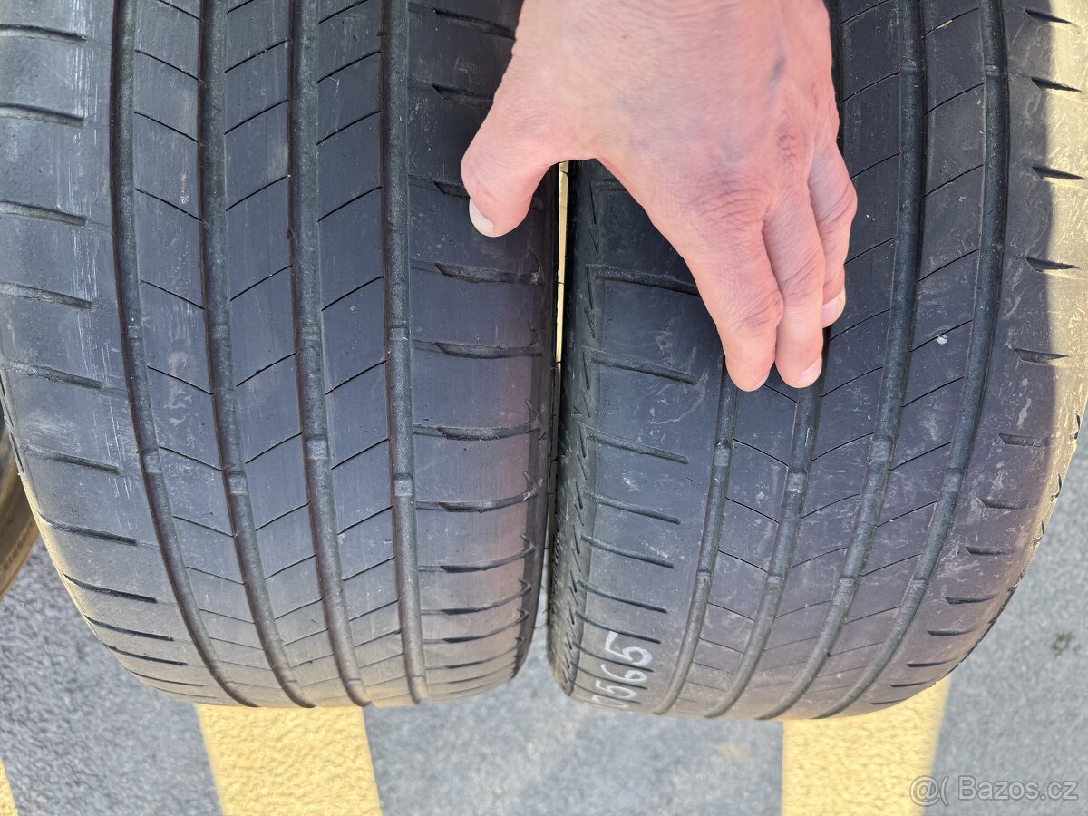 225/40/18 Bridgestone Letní DOT21