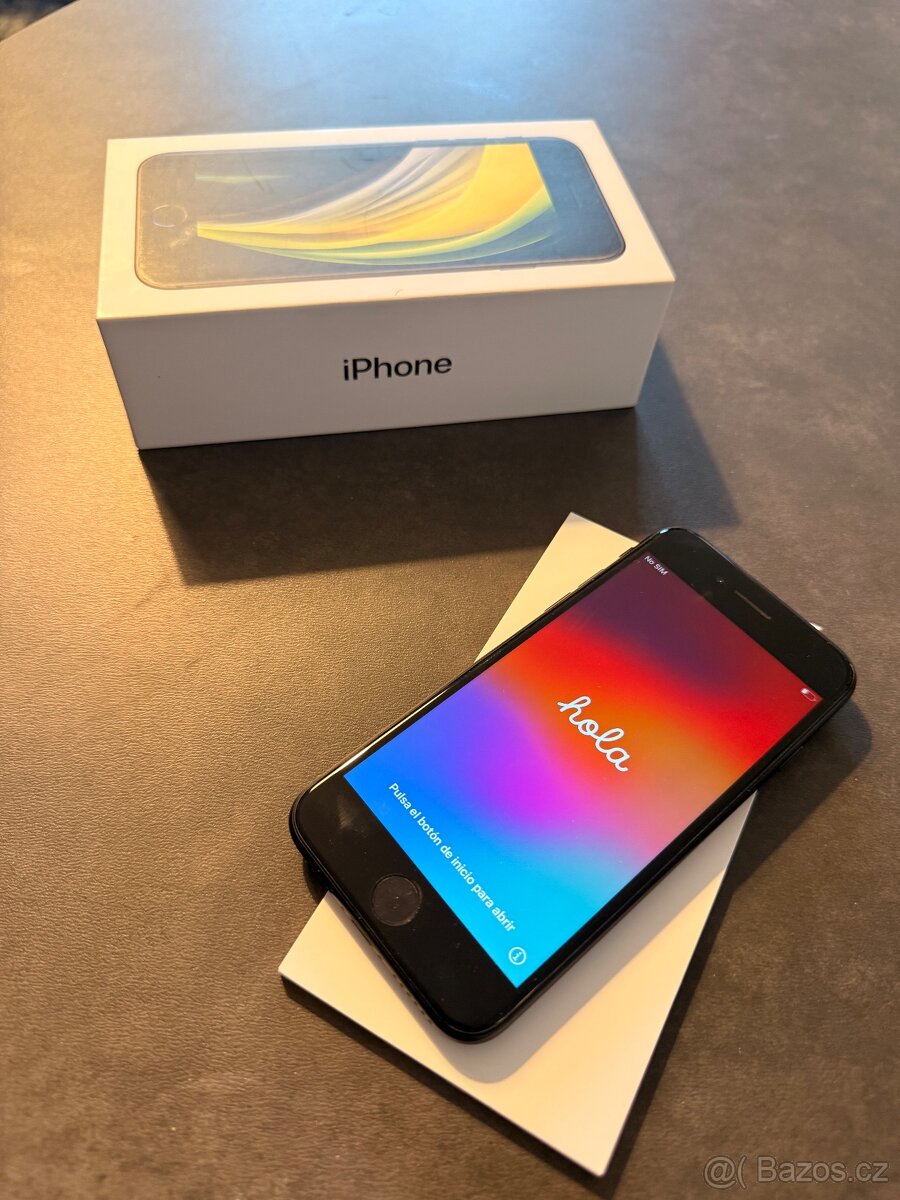 Apple iPhone SE (2020)