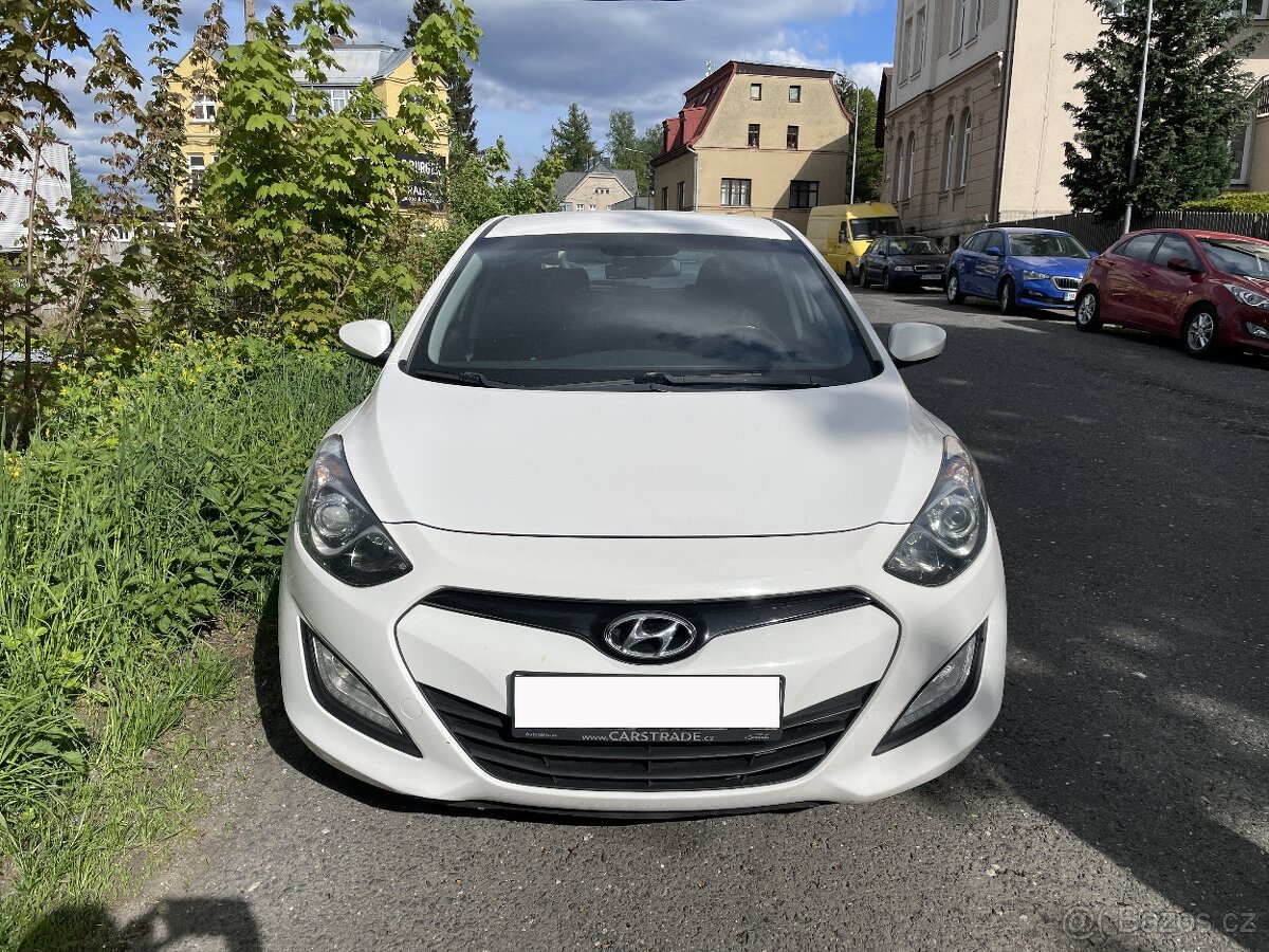 Hyundai i30, 1.6