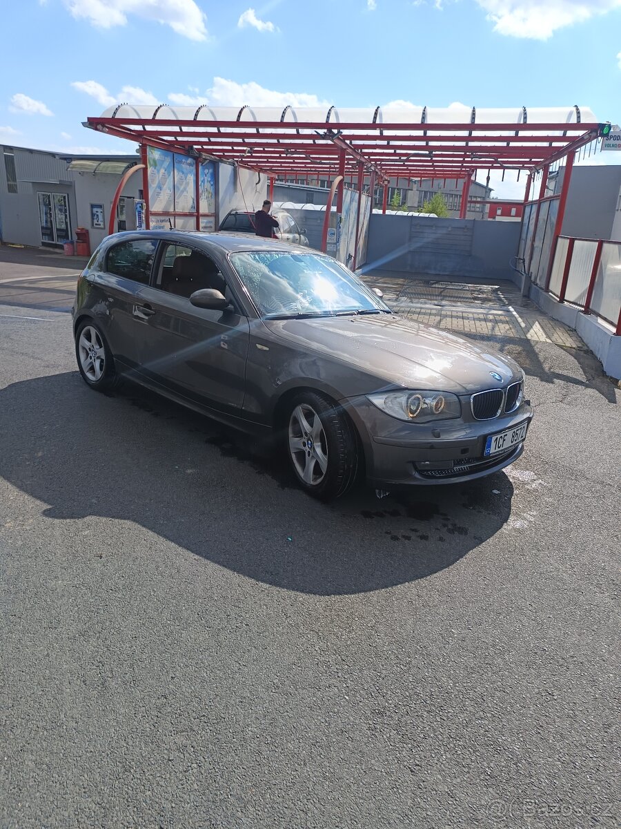 Prodám BMW e87 2.0d 105 kW Mpaket