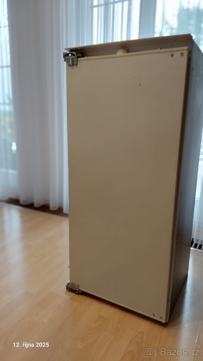 Vestavná lednice Siemens