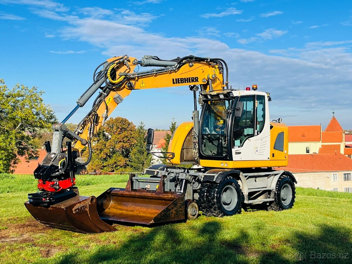 Kolové rypadlo Liebherr A914 Compact Rail