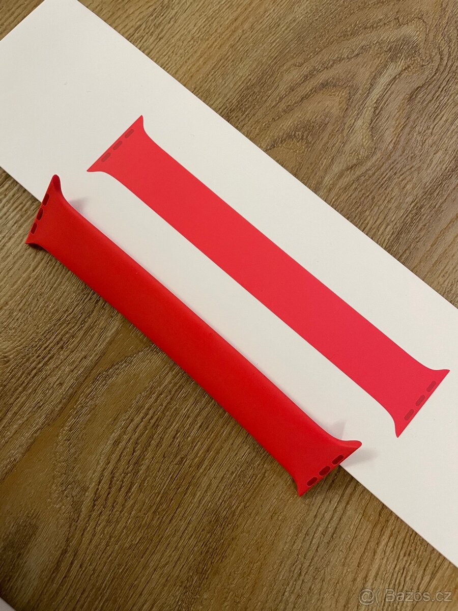 Apple watch sportovni reminek cerveny