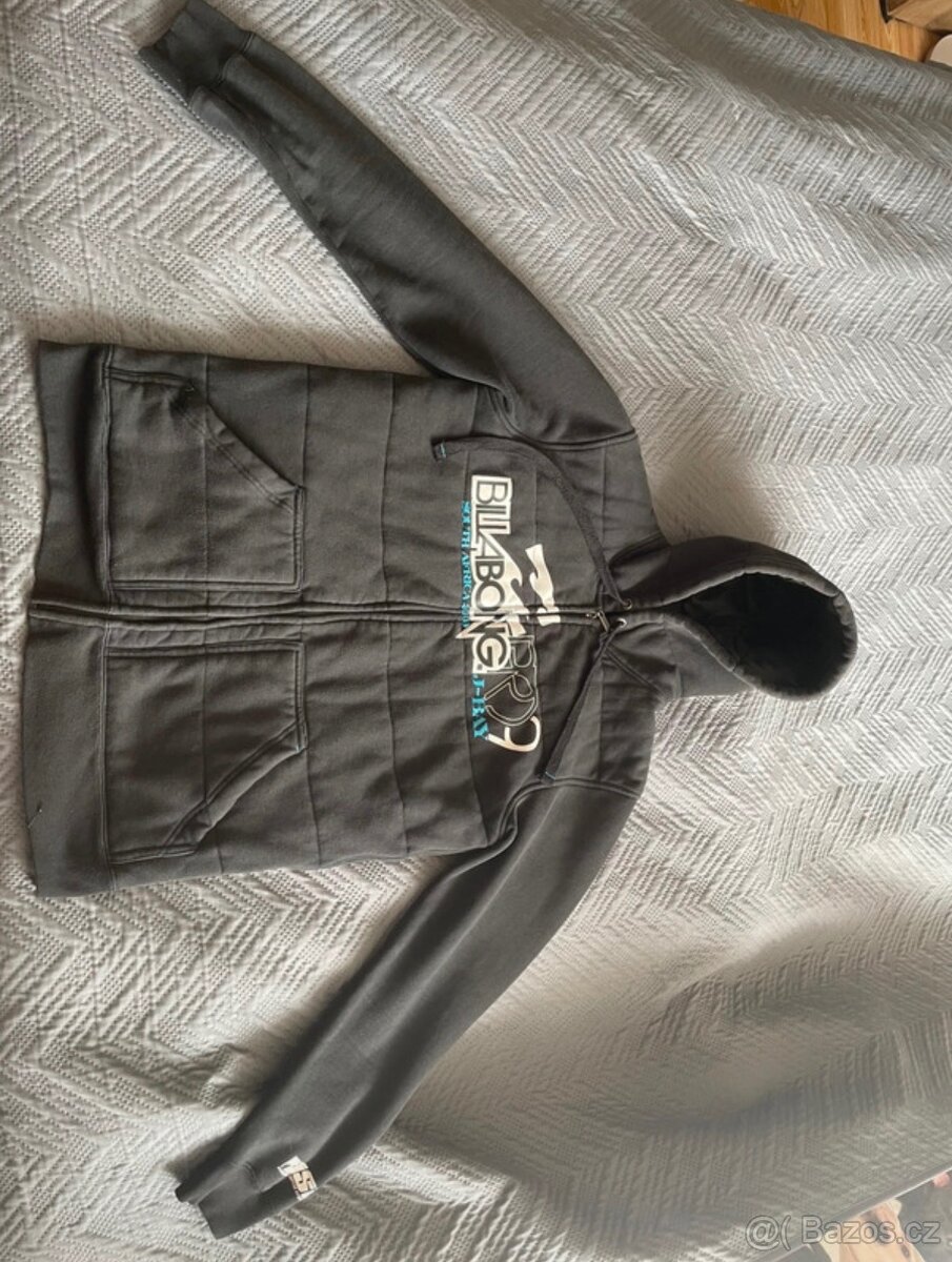 Mikina,tričko,šortky,dřiny