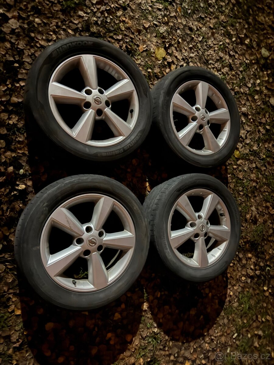 Letní sada Nissan Qashqai 225/55 R17 ET40