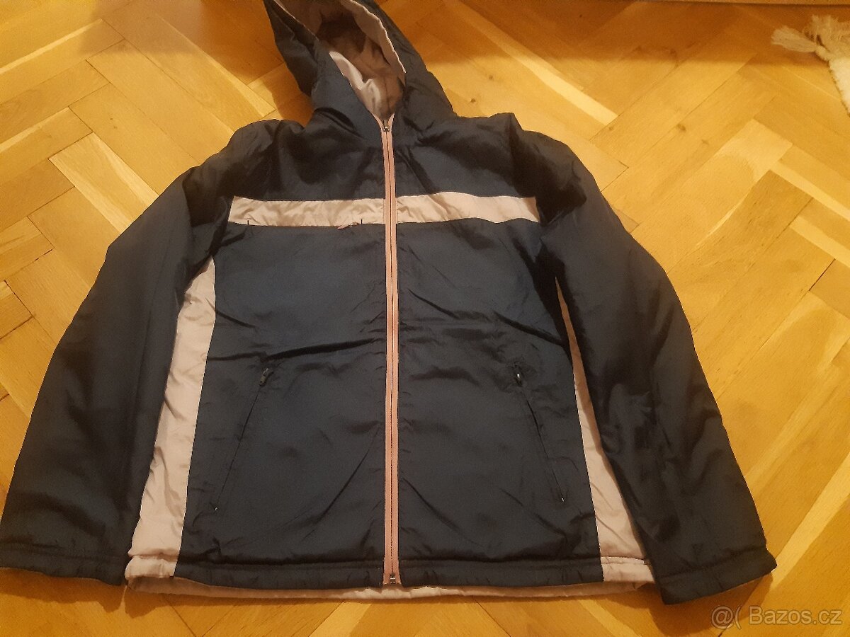 Přechodová oboustranná bunda