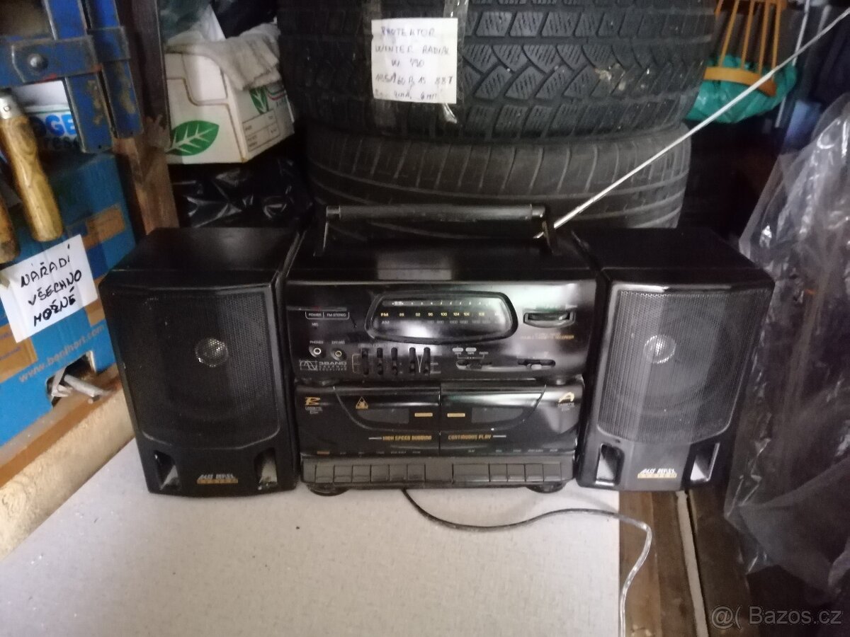 Retro kazeta +radio