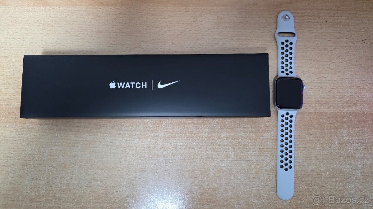 Apple Watch S6 44mm Silver Nike