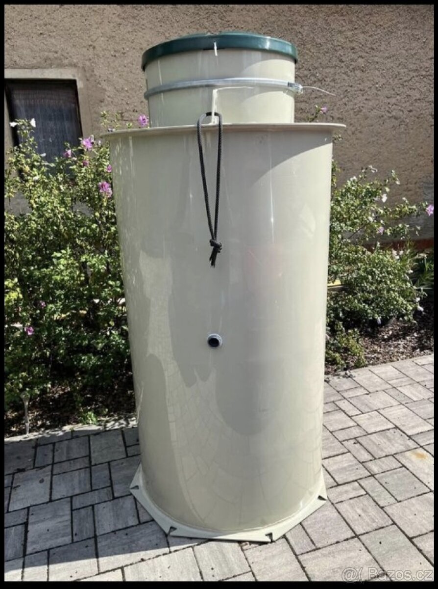 Odpadní jímka pro tlakovou kanalizaci