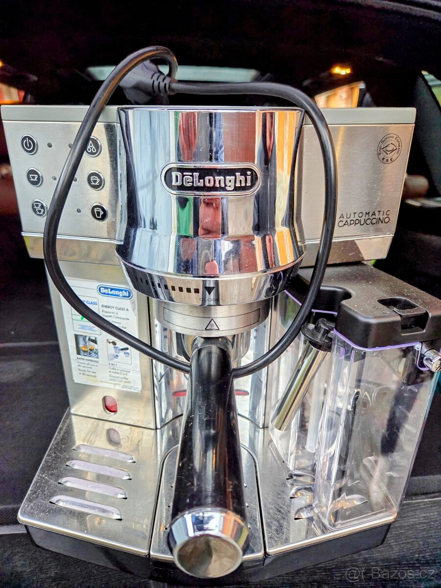 Kávovar délonghi