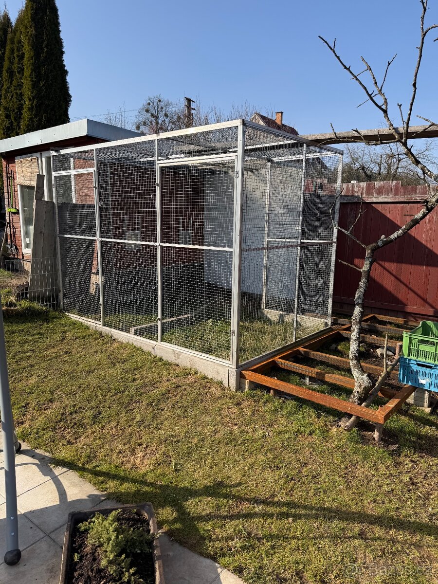 Voliéra na prodej