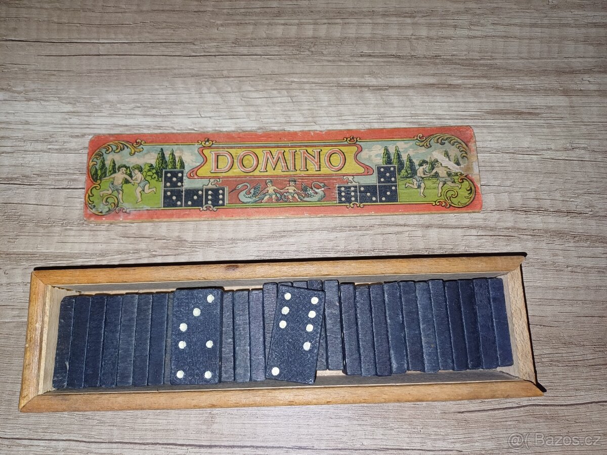 Domino retro v dřevěné krabičce