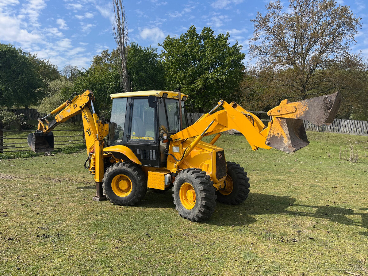 Kolový bagr JCB 2CX