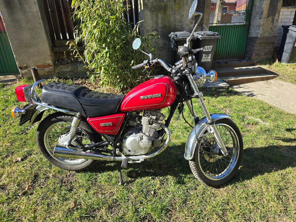 Suzuki GN 125