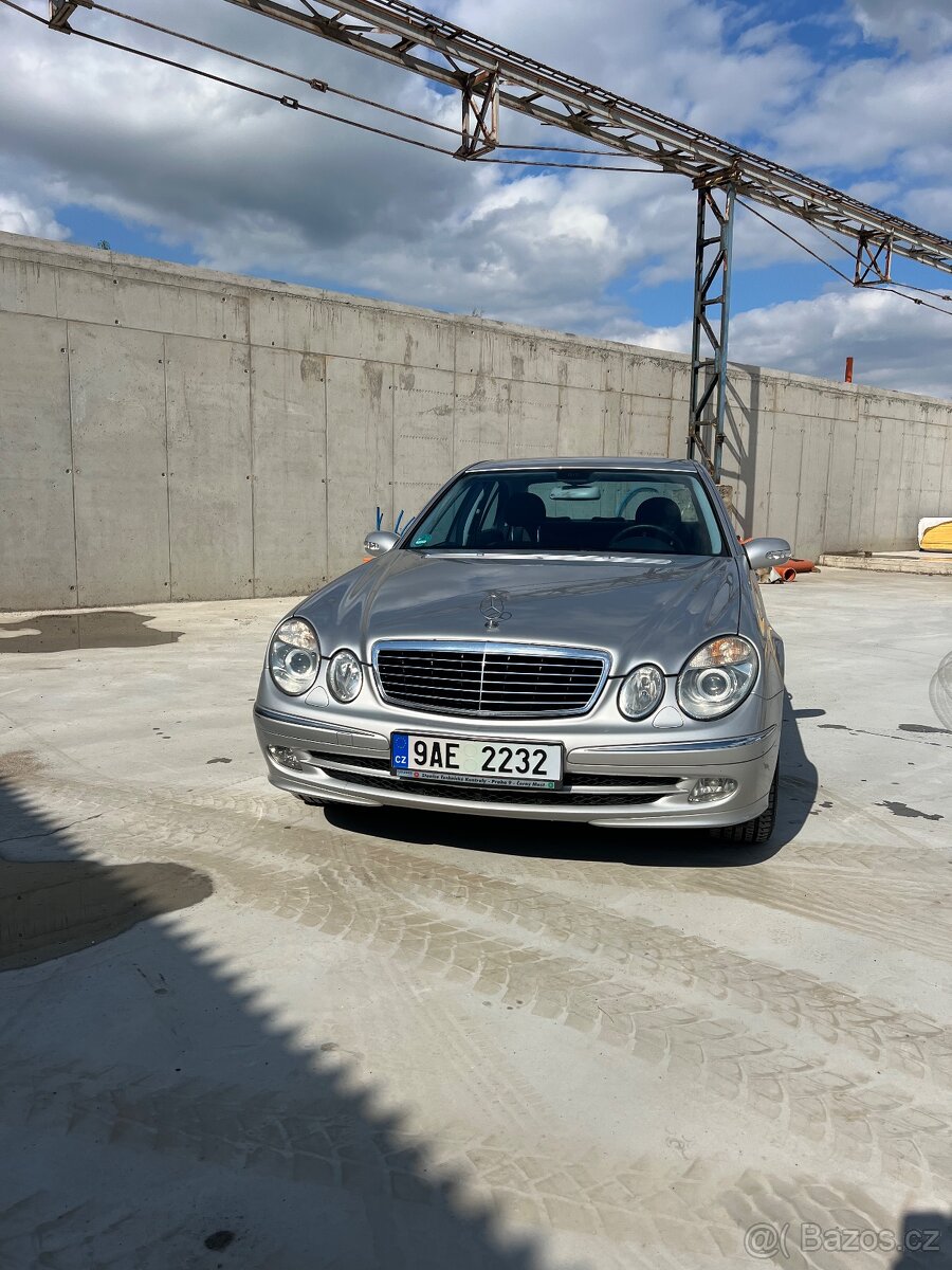 Prodám Mercedes Benz E240 V6 (w211)