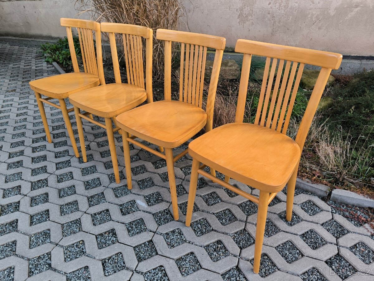 Retro dřevěné jídelní židle TON - 60. léta