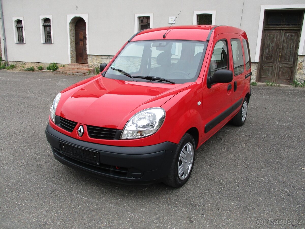 RENAULT KANGO 1.2-16v , 5 míst, nové STK, Krasavec